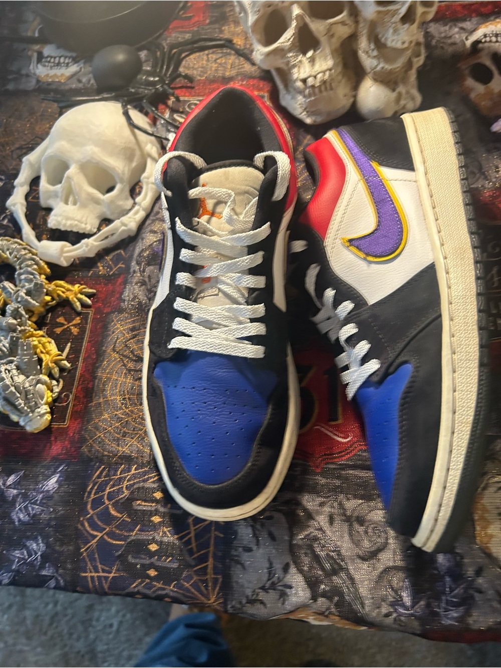 Nike Low-Top Sneakers - Blue/Red/Black/White/Purple - Picture 3 of 4